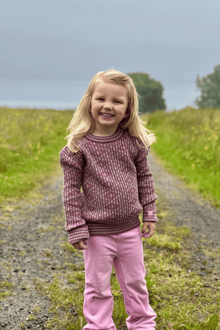 Mønsterstrikket Ullgenser Barn, Lyng Rosa