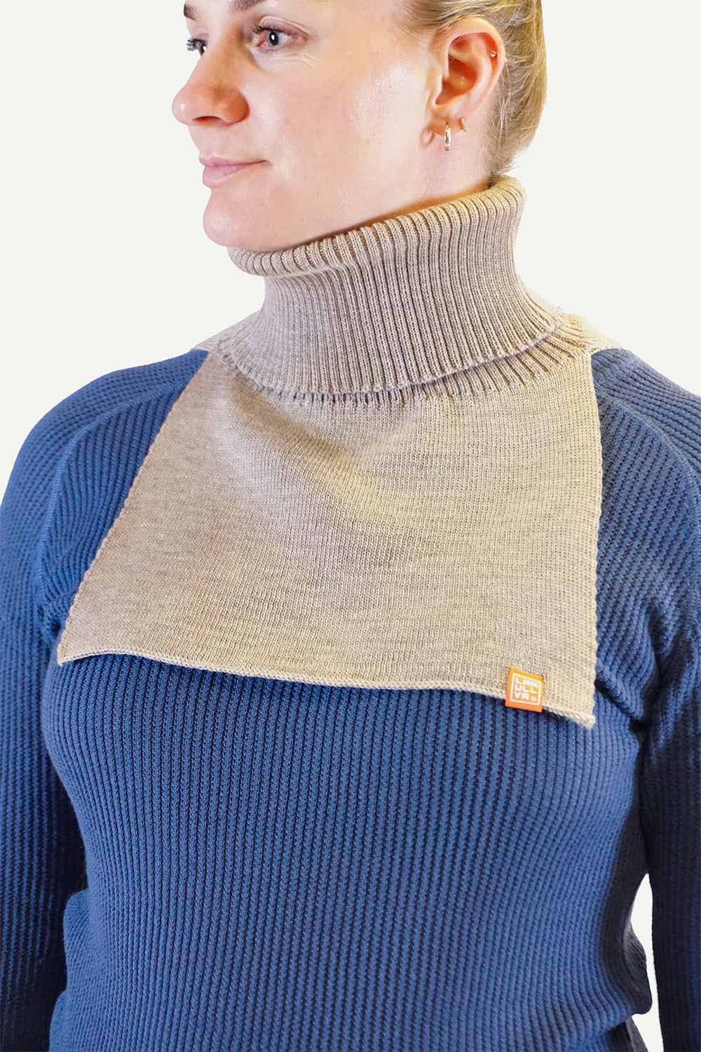 Lanullva Hustadvika 2.0 Ullhals Voksen, Linen