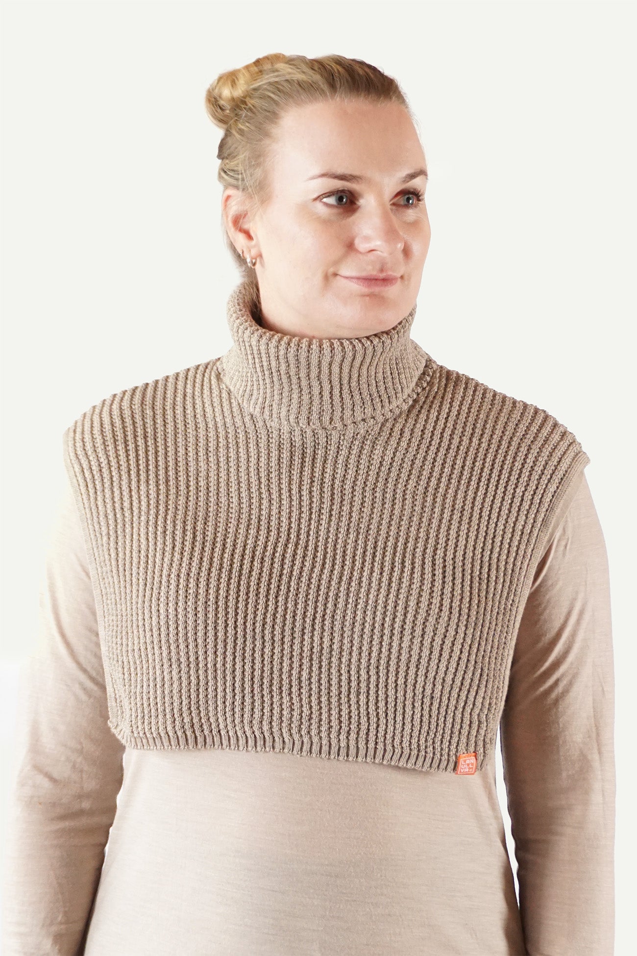 Lanullva Merino Halsvarmer, Linen