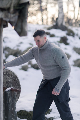 Eilif Genser Unisex, Gråstein